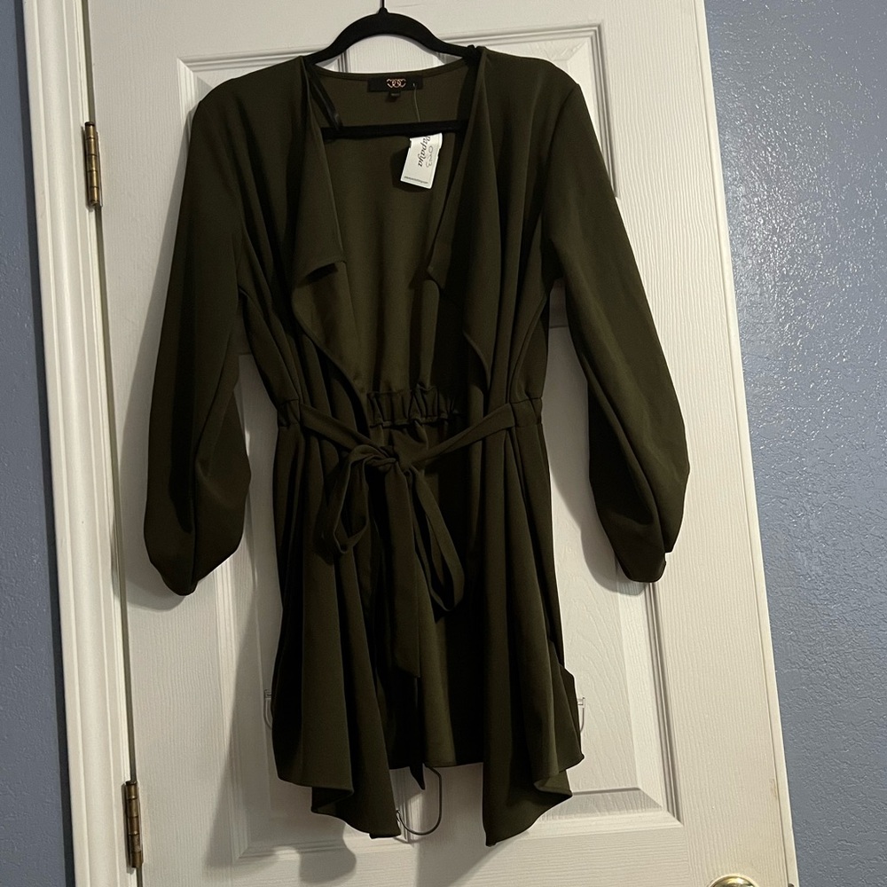 Green long blazer